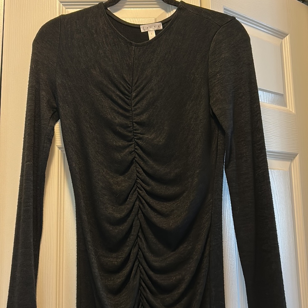 Leith long sleeve midi dress form fitting and stretchy